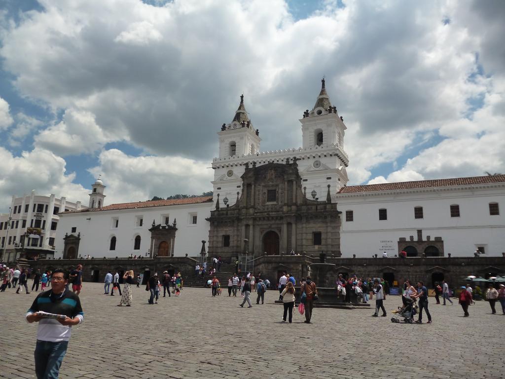 Departamento Quito Historico Διαμέρισμα Δωμάτιο φωτογραφία